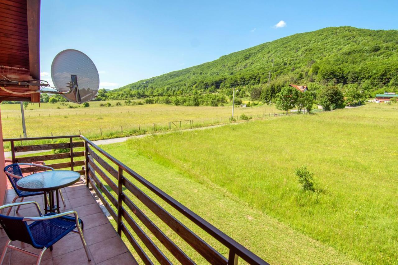 Hotel Soul Vacation Korenica Zewnętrze zdjęcie