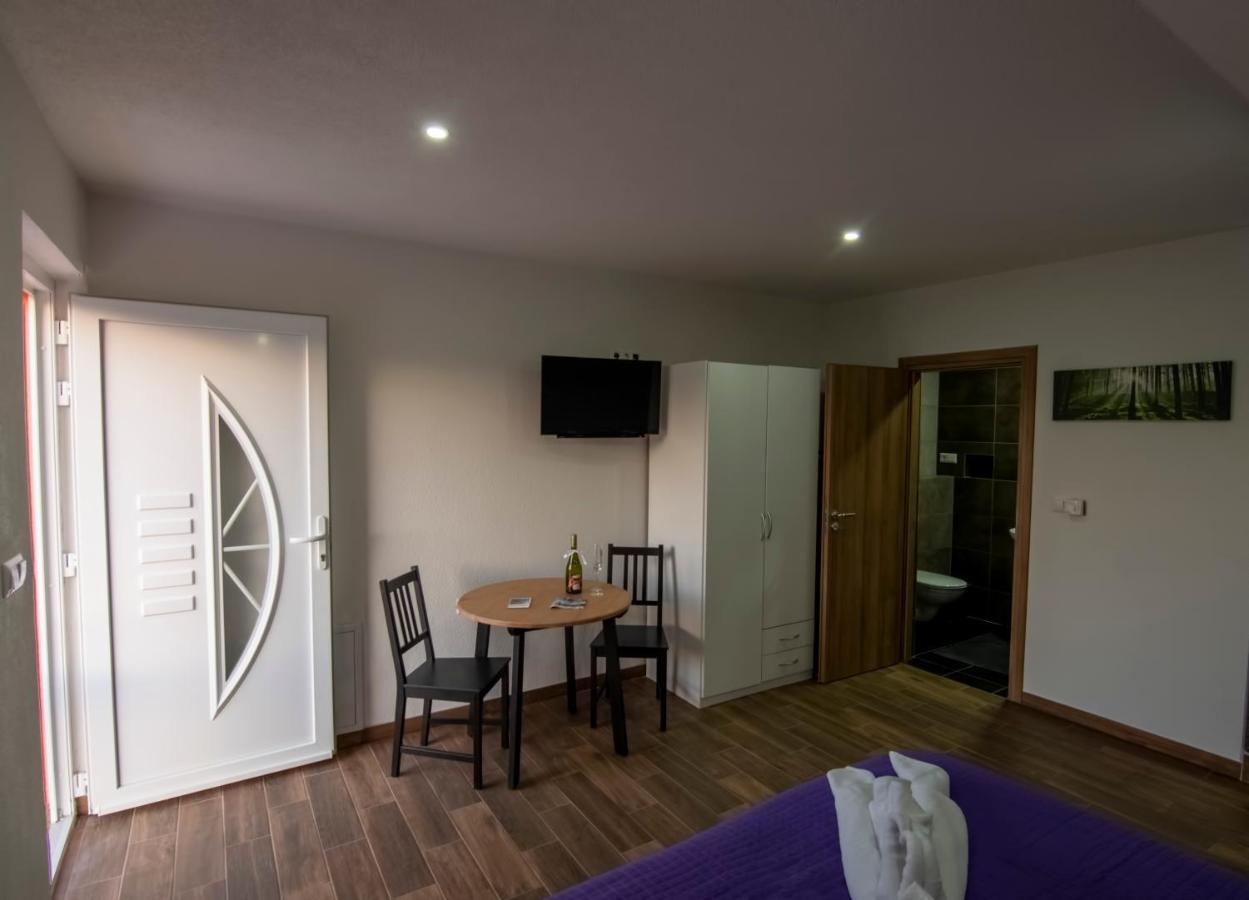 Hotel Soul Vacation Korenica Pokój zdjęcie